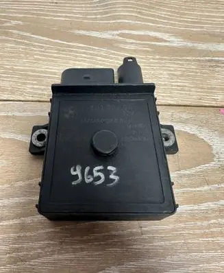 BMW X5 E53 Glow plug pre-heat relay 7801201 0004868087 0222140101