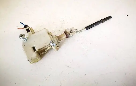 Volkswagen Bora Central locking motor 3b0959782 1j0810773