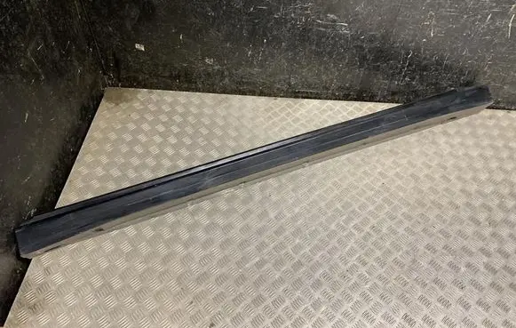 Renault Megane E-Tech Front sill (body part) 50155749