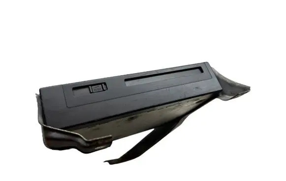 Lexus RX 330 - 350 - 400H Navigation unit CD/DVD player 8684113020 020698