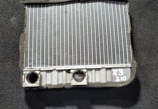 Air conditioning (A/C) radiator (interior)