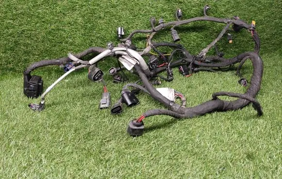 Volkswagen Jetta VI Engine installation wiring loom 04E971627B