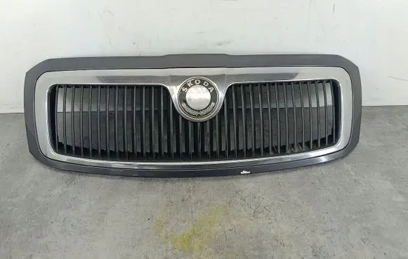 Skoda Superb B5 (3U) Front grill 3U0853651C