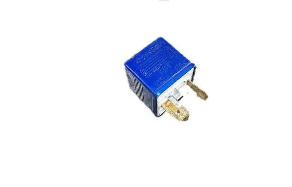 Volkswagen Golf IV Other relay 8A0951253
