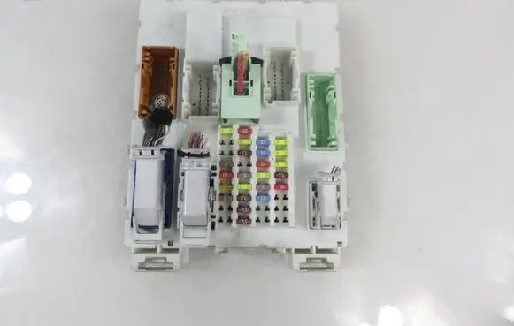 Ford Focus Central body control module F1FT14A073BF