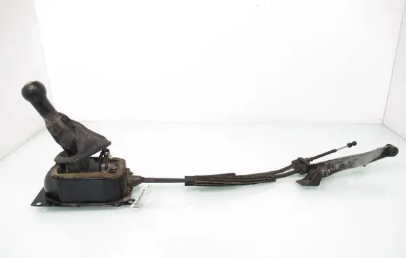 Volkswagen Polo III 6N 6N2 6NF Gear shifter/selector 6N0711789