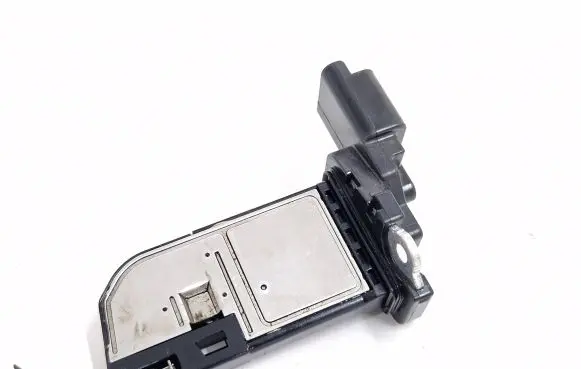Peugeot 208 Mass air flow meter 9677093080