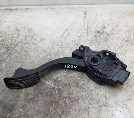 Ford Mondeo MK IV Accelerator throttle pedal 6G929F836RD C95YE02 6PV01083414