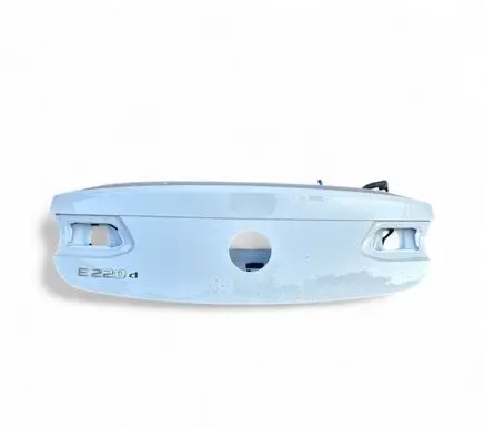 Tailgate/trunk/boot lid