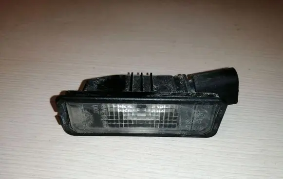 Volkswagen PASSAT B7 Number plate light 1K8943021