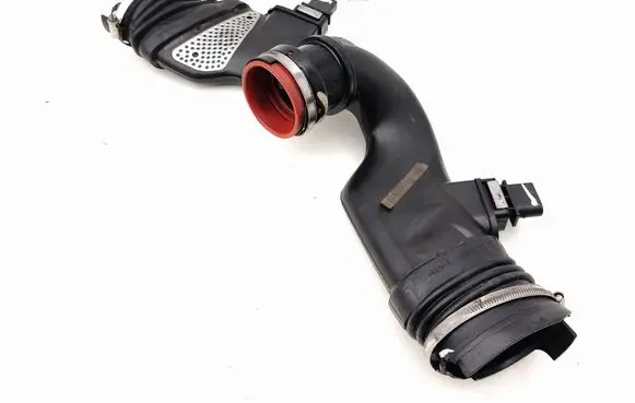 Mercedes-Benz CLS C219 Air intake duct part A6420946397