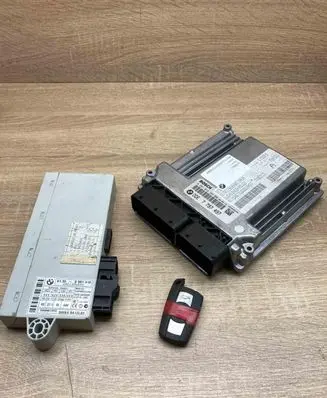 BMW 3 E90 E91 Engine ECU kit and lock set 7797497 6981416