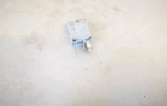 Volkswagen Caddy Other relay 1k0951253