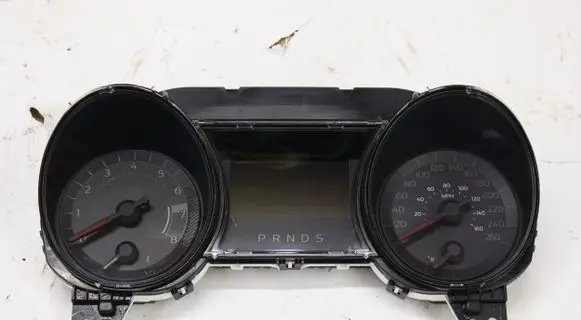 Ford Mustang VI Speedometer (instrument cluster) FR33-10849-RG