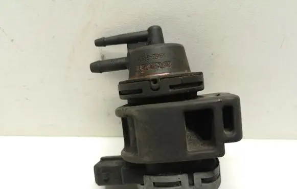 Nissan Note (E11) Turbo solenoid valve 8200575400