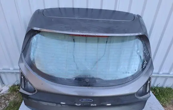 Ford Puma Tailgate/trunk/boot lid