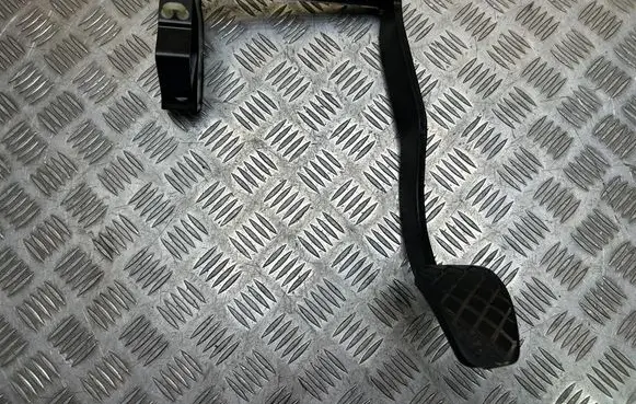 Audi A5 Sportback 8TA Brake pedal 8K2721140A