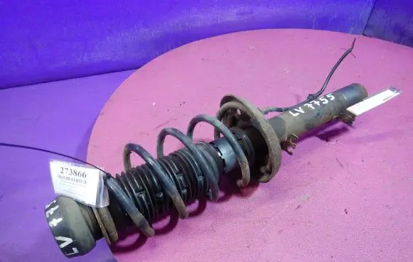 Skoda Octavia Mk1 (1U) Front shock absorber with coil spring