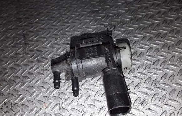 Valve vacuum