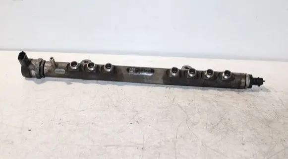 Fuel main line pipe