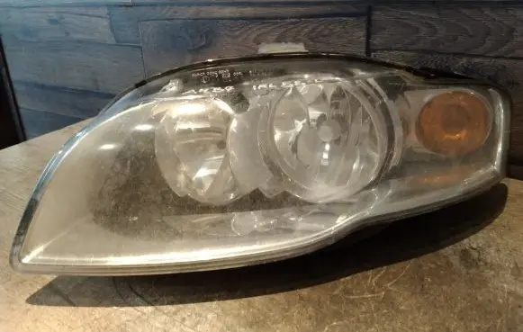 Audi A4 S4 B7 8E 8H Headlight/headlamp 0301219601 8E0941003AK