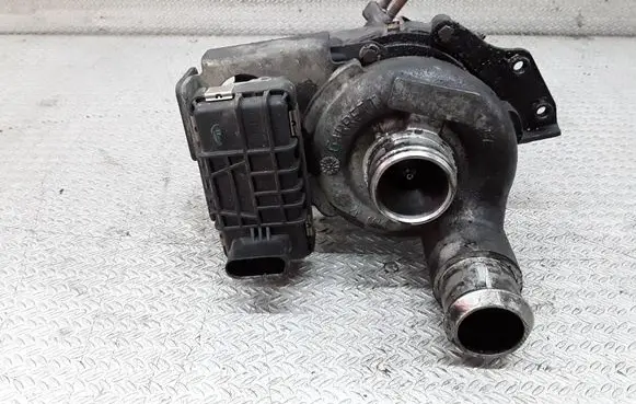 Ford Focus Turbo 4M5Q6K682AG