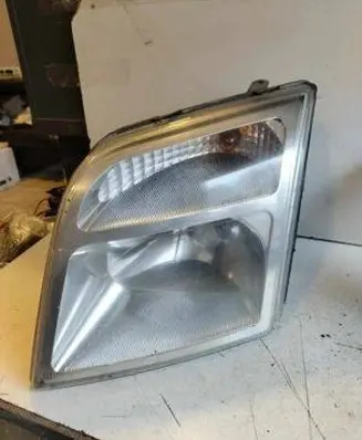Ford Connect Headlight/headlamp 2T1413005AE 2T1413005A 039140999010