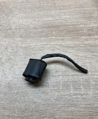 BMW 3 E90 E91 Plug wire 13556641 1355664