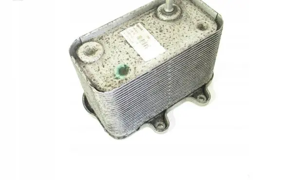 Engine oil radiator