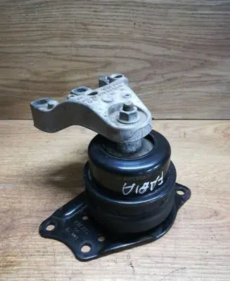 Skoda Fabia Mk1 (6Y) Engine mount bracket 6Q0199262AF 6Q0199185N