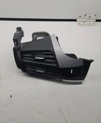 BMW X5 F15 Dashboard side air vent grill/cover trim 925264909 0867709