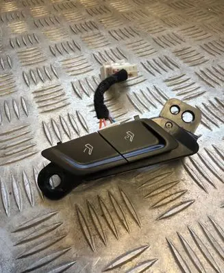 KIA EV6 Seat memory switch 93250CV000 10521980