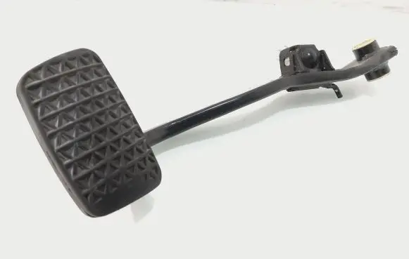 Opel Insignia A Brake pedal 1111608866