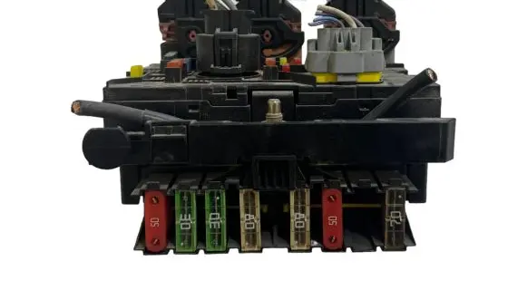 Peugeot 307 Fuse module 9659741880