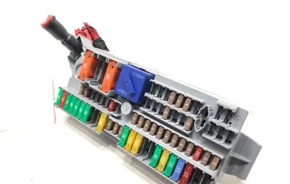 BMW 5 G30 G31 Fuse box set 9350313