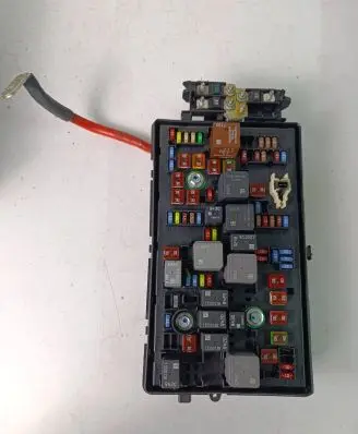Opel Insignia A Fuse module 22953002 23292708613