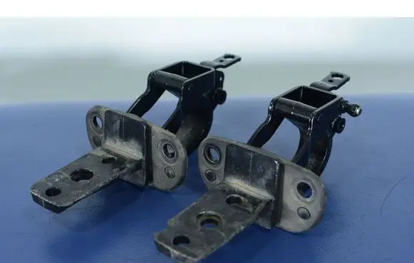 Volvo V70 Tailgate/trunk/boot hinge 31298103