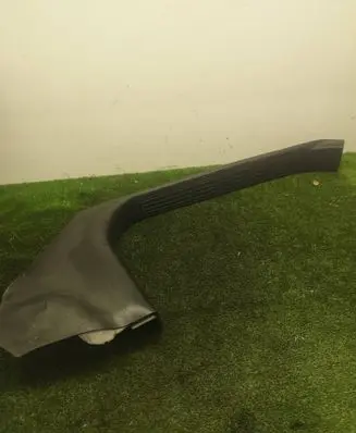 Mercedes-Benz GL X166 Front sill trim cover A1666801735