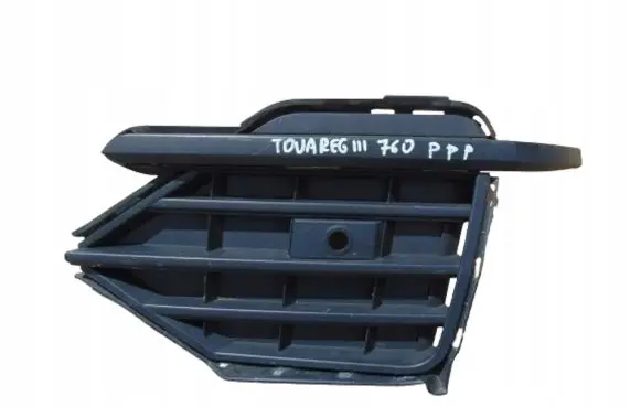 Volkswagen Touareg III Front bumper lower grill 760853666A