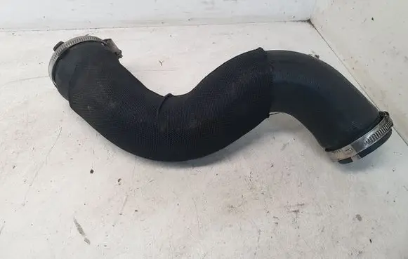 Audi A4 S4 B8 8K Intercooler hose/pipe 8K0145737J