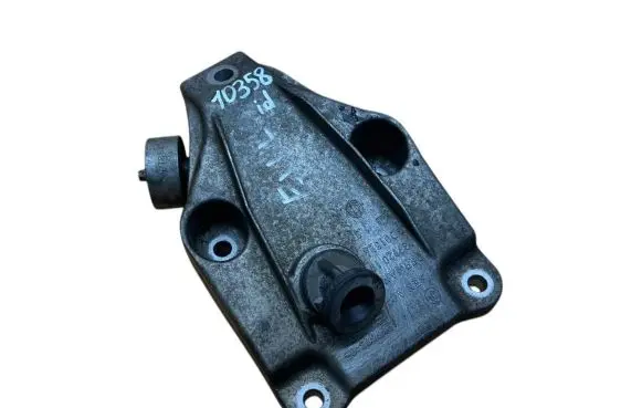 BMW 5 F10 F11 Engine mounting bracket 22116777623 6777623 13992010