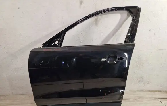 Jaguar F-Pace Front door