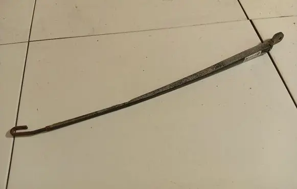 Renault Laguna II Front wiper blade arm