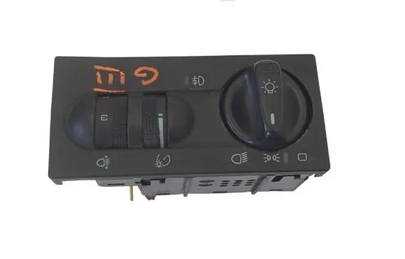 Volkswagen Golf III Light switch 1H6941531N1103 61NM 1103F