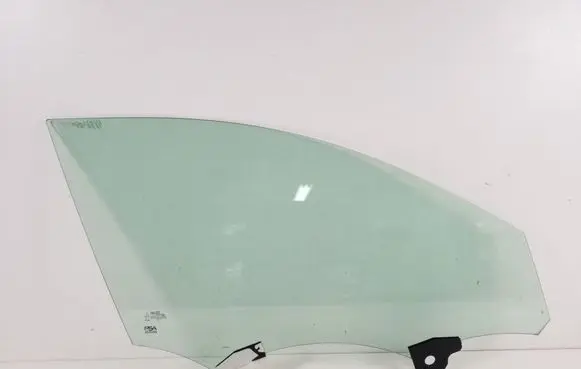 Opel Astra L Front door window glass four-door 9830996880