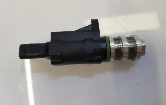 BMW 7 G11 G12 Turbo system vacuum part 