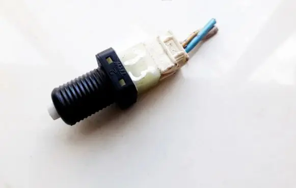 Peugeot 406 Brake pedal sensor switch 3595