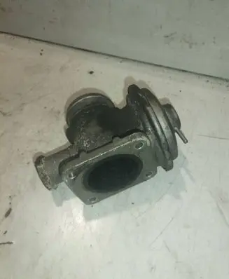 BMW 3 E46 Engine shut-off valve 