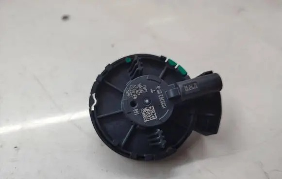 Tesla Model Y Airbag deployment crash/impact sensor 103676200B