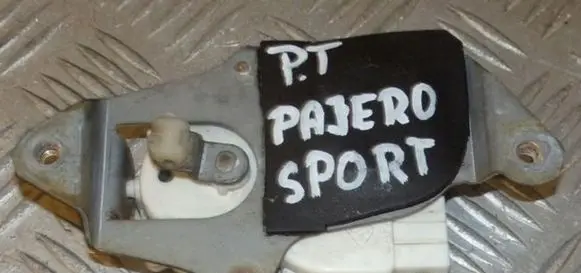 Mitsubishi Pajero Central locking relay 